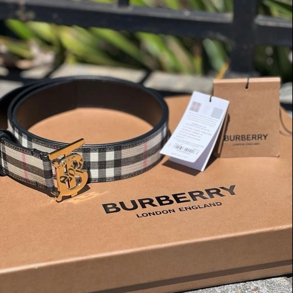 Burberry Belt With Box Size L Like New - Picture 1 of 5